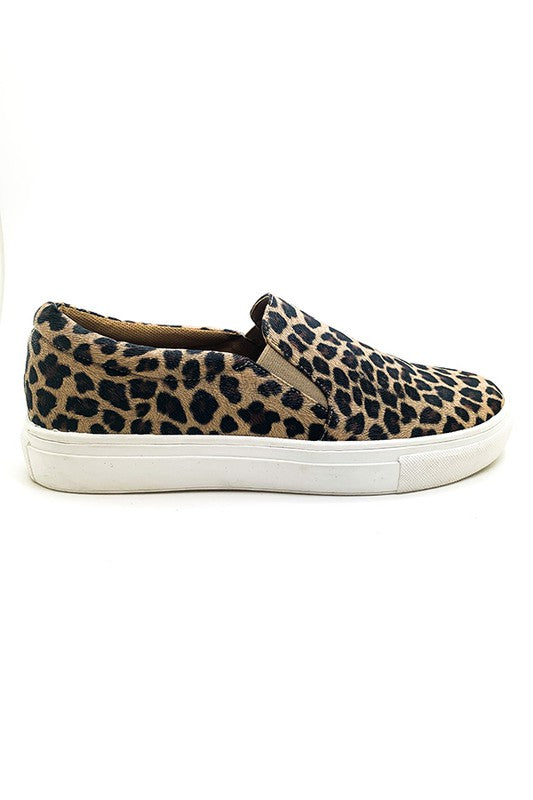 Casual Leopard Sneakers