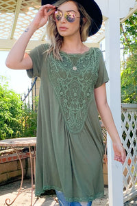 Lace Trim Short Sleeve Midi Dress