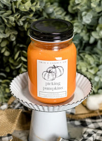 Picking Pumpkins 16oz