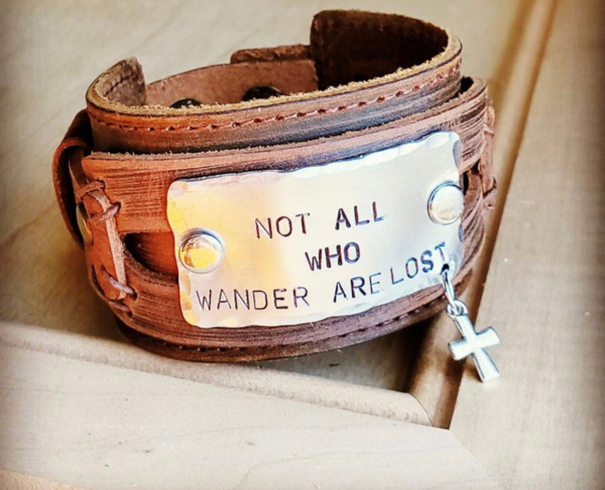 Wander Leather Band
