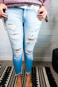 KanCan Light Wash Skinnies